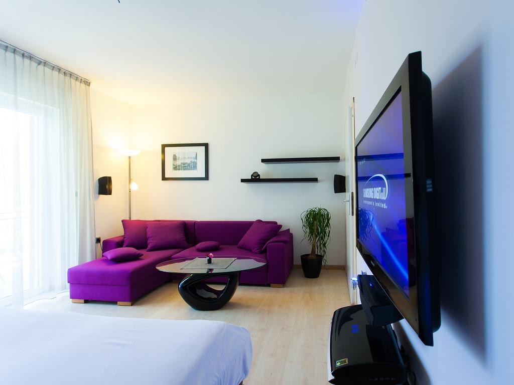 Sun Park Apartment